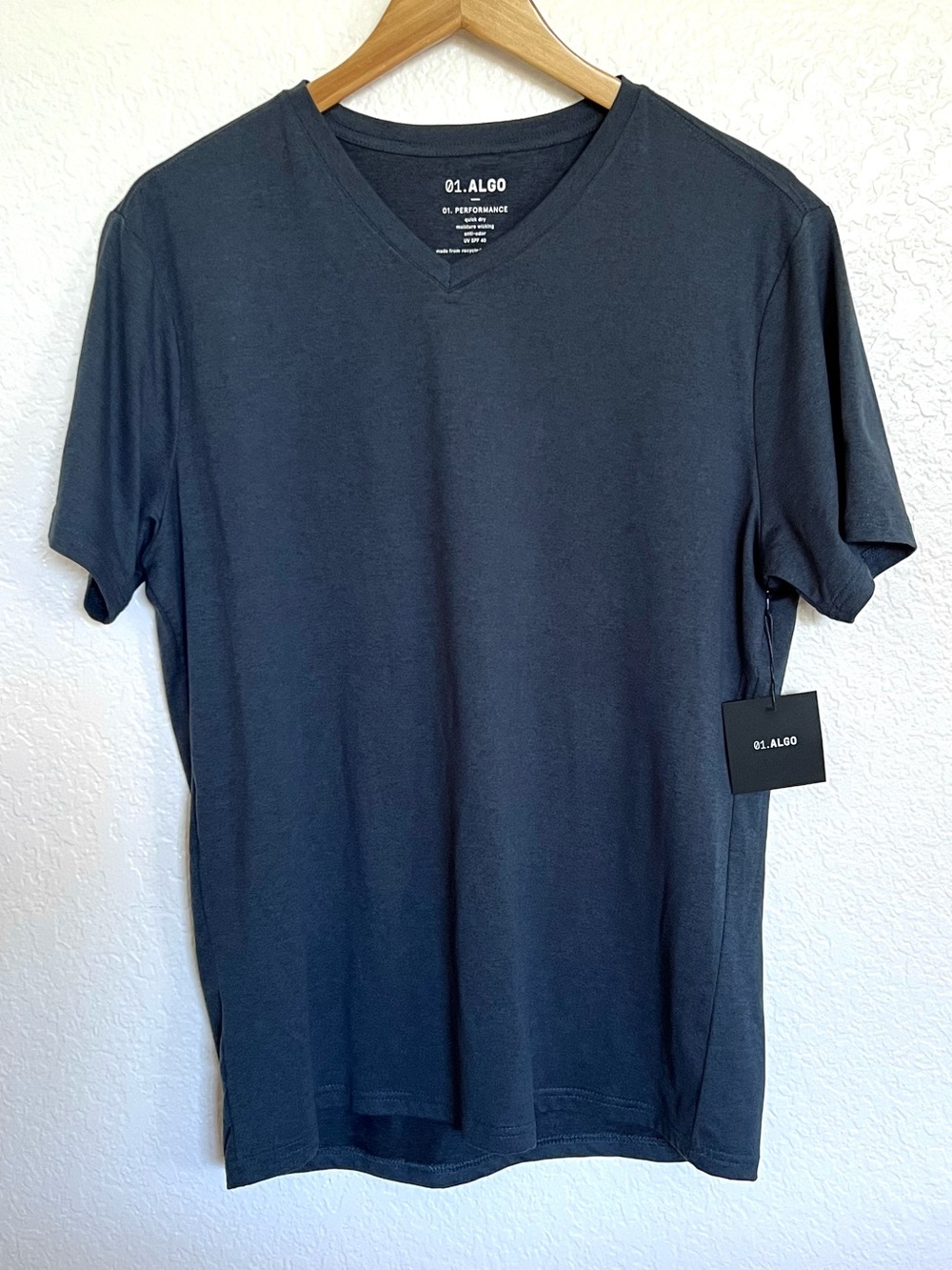 01.ALGO Performance Shirt NWT